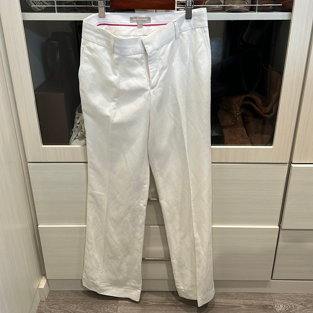 White Banana Republic dressy pants / trouser